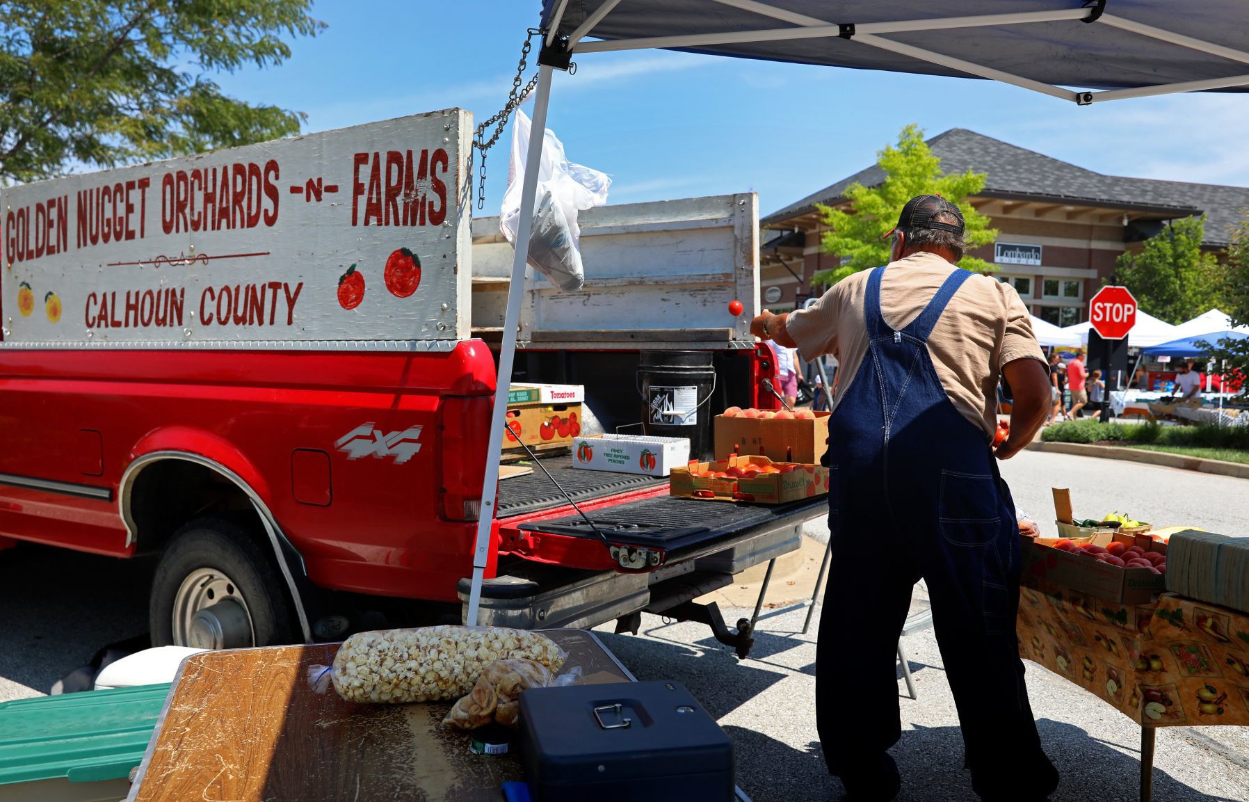 Lake St. Louis Farmers & Artists Market